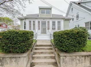 538 Wayne St, Bridgeport, CT 06606