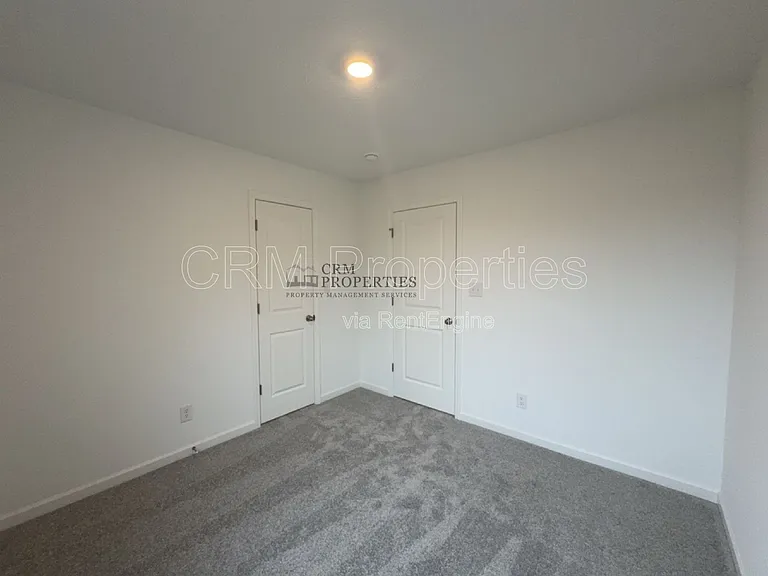 809 Oyster Bay Dr — Photo 19