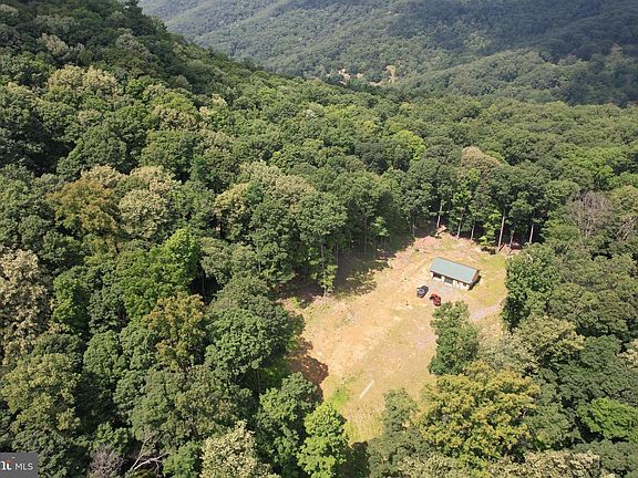 2nd image of 1079 Little Mountain Rd