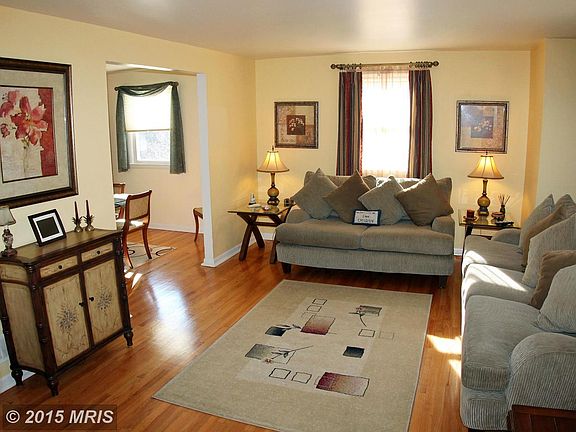 4th image of 603 Camelot Dr