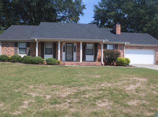 2106 Bel Aire Dr SW, Hartselle, AL 35640