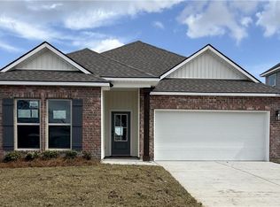 5149 Spillway Manor Dr, Slidell, LA 70461