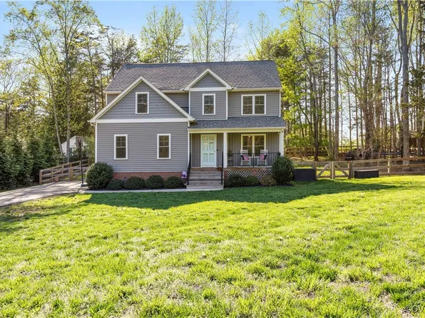 1419 Eastlook Ln, Powhatan, VA 23139