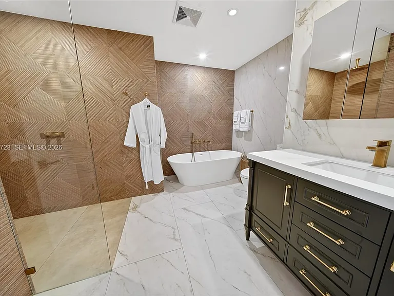 4312 NE 22nd Ave — Photo 20