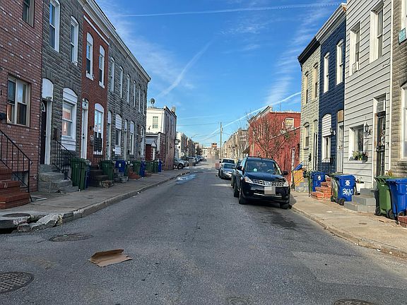 4th image of 3707 Mount Pleasant Ave
