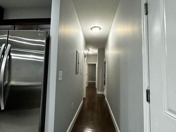 141 Columbia Ave APT 1