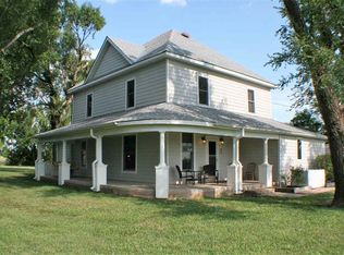 151 SW 190th St, Douglass, KS 67039