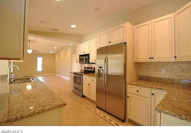 2518 SE 19th Ave — Photo 4