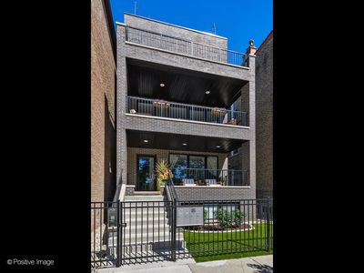 1822 W Rice St PENTHOUSE 3, Chicago, IL, 60622