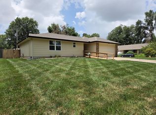 4535 S Crescent Ave, Springfield, MO 65804