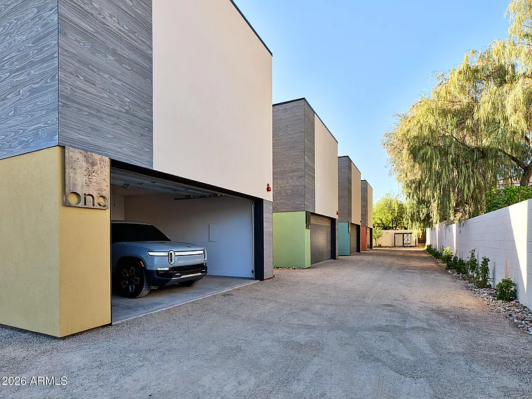 1740 E Ocotillo Rd #1 — Photo 27