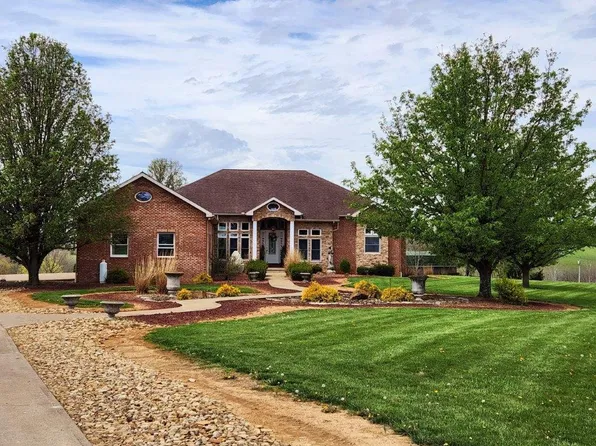 7155 Bridgeport Rd, Maysville, KY 41056