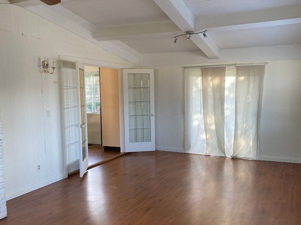 4 bedroom rental in Abbotsford — photo 8