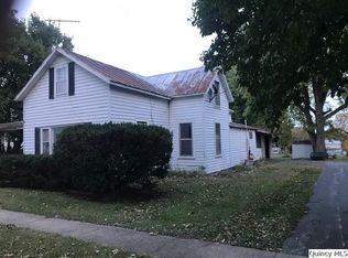 105 S Park St, Payson, IL 62360