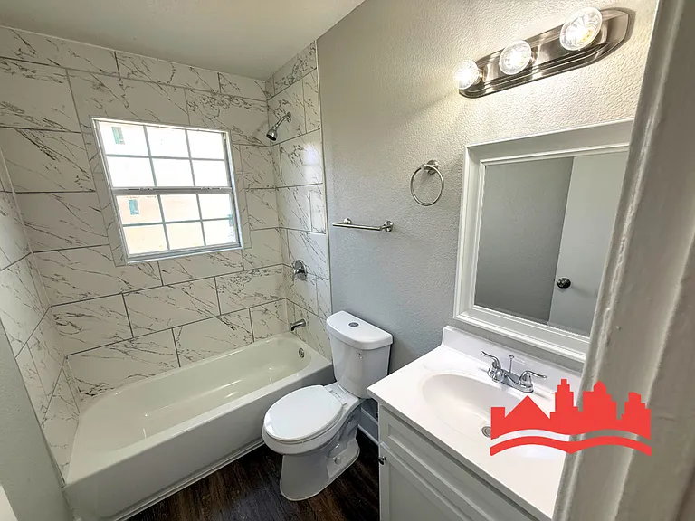 2538 Lisa Ave — Photo 9