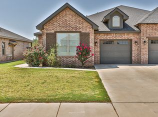 2003 102nd St #B, Lubbock, TX 79423