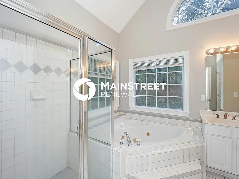Main Bathroom