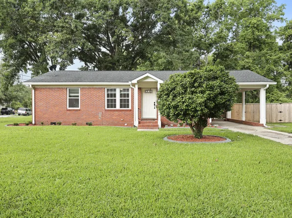 1105 Crull Dr, Charleston, SC 29407