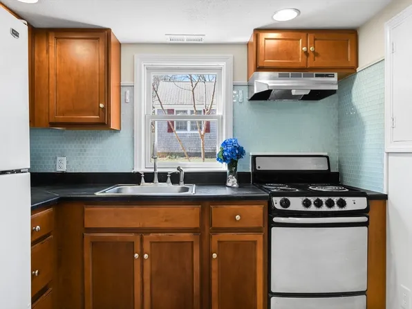 376 Route 6a #12, East Sandwich, MA 02537