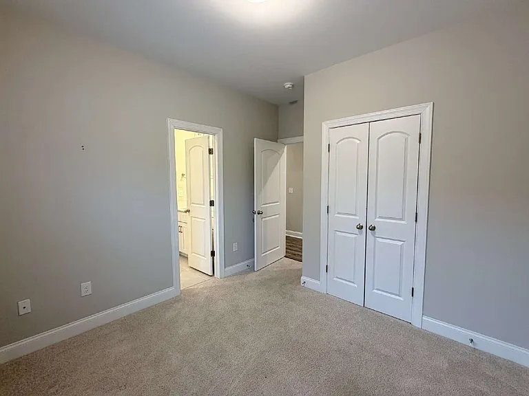 57 Walnut Springs Dr — Photo 13