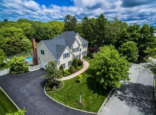 1 Northwest Psge, Barrington, RI 02806