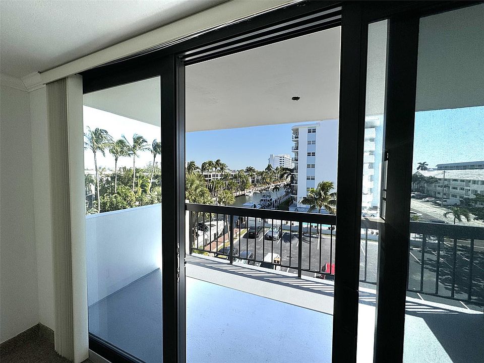1st image of 4800 Bayview Drive #406