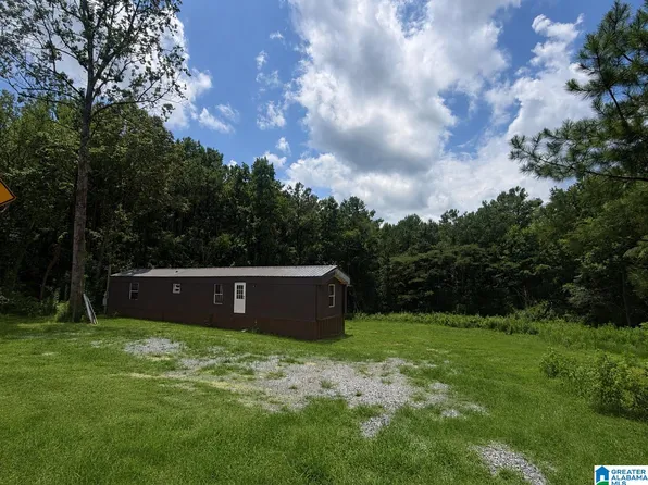 402 Reed Rd, Jasper, AL 35504