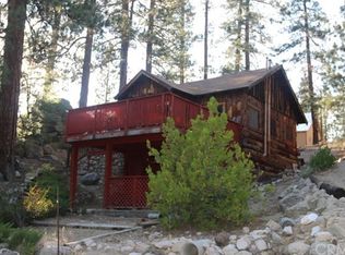 39160 Sioux Dr, Fawnskin, CA 92333