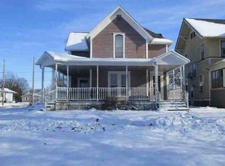 1224 6th St, Perry, IA 50220