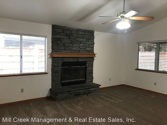 4th image of 3939 W Douglas Ave