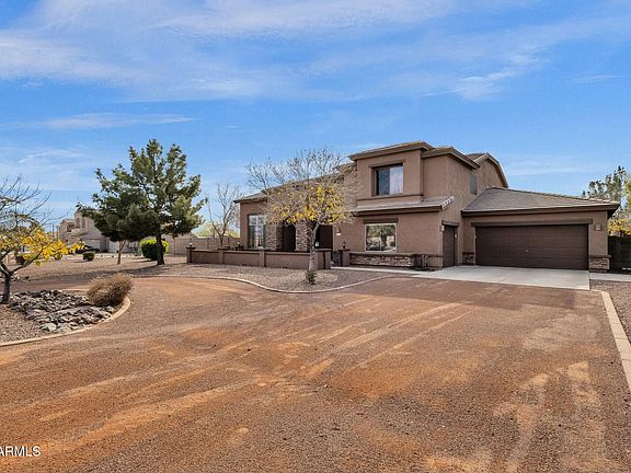 3rd image of 3208 N MANSFIELD Drive