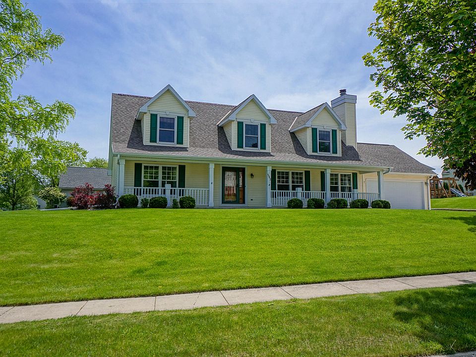 2nd image of 562 Majeskie Dr