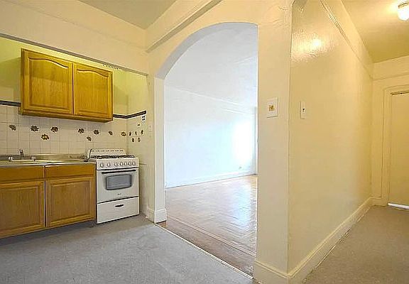 3rd image of 734 Ocean Ave #4D