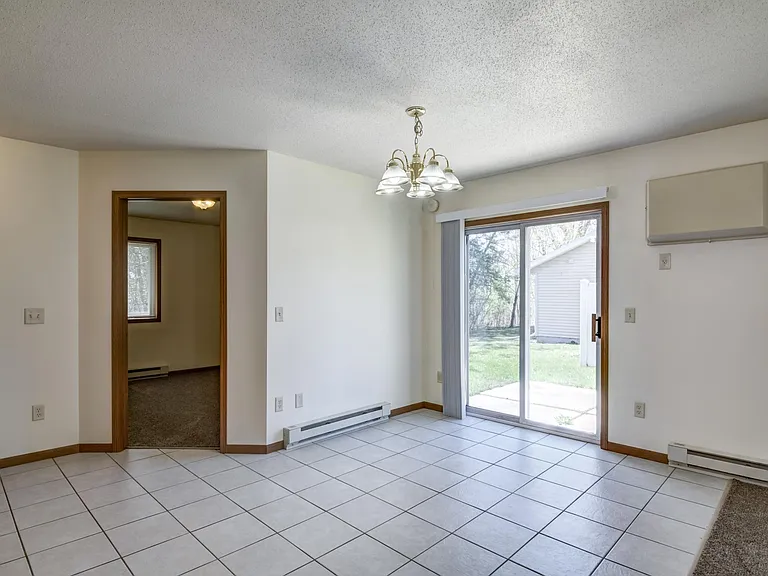 4207 Echo Valley Dr — Photo 4