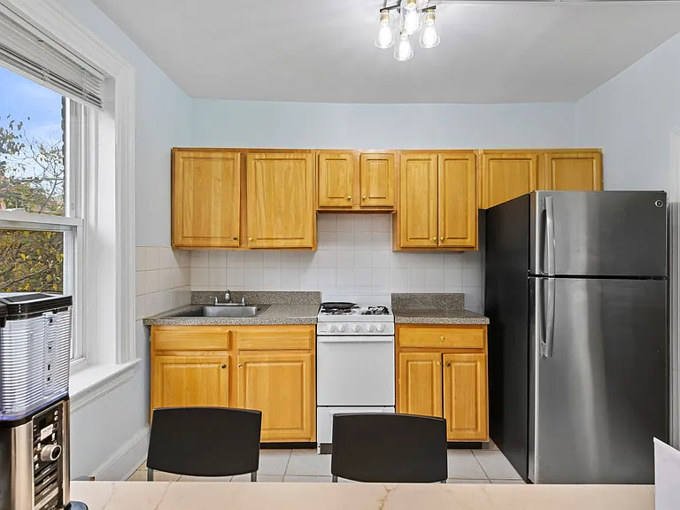 7508 Park Ave #104 — Photo 3