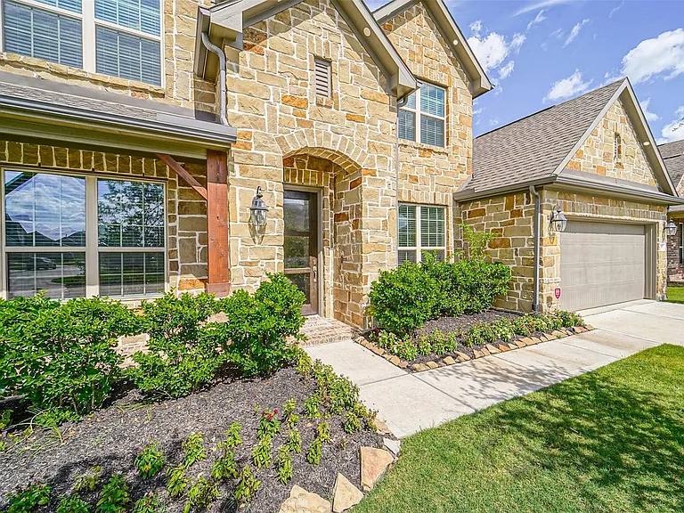 9507 Carson Ln — Photo 4