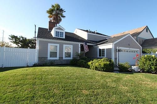 2nd image of 2335 Littleton Cir