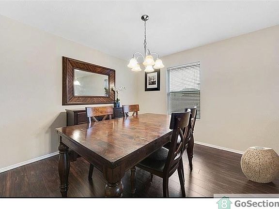 3rd image of 1500 Breeze Ln