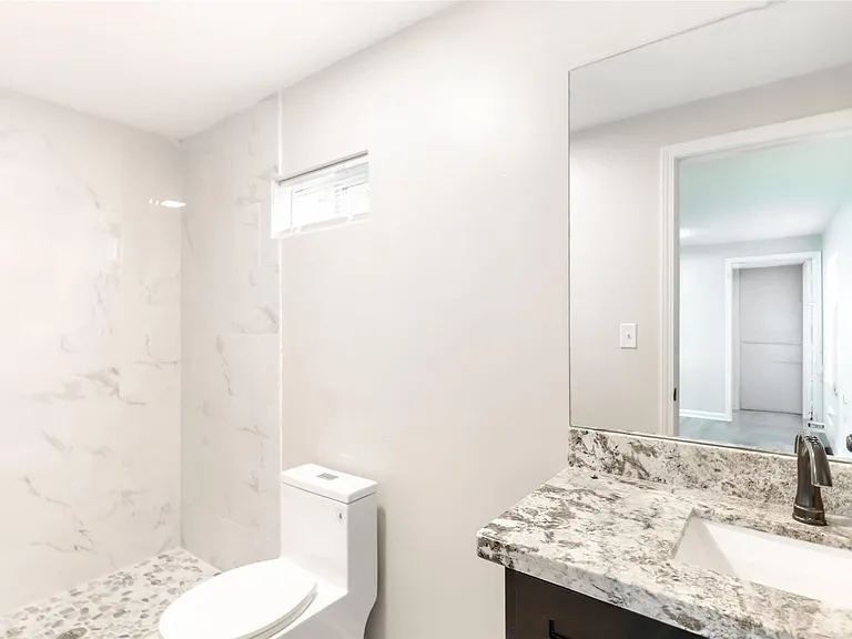 1031 County Road 3404 — Photo 17