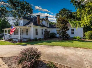 143 E Main St, Rutledge, GA 30663