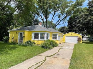 449 Wilcox Ct, De Pere, WI 54115