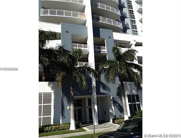 1st image of 2600 SW 27th Ave Ph 04