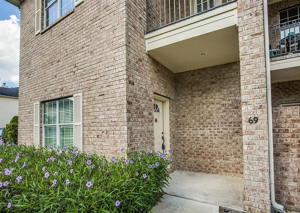 1st image of 2865 Westhollow Dr Unit 82