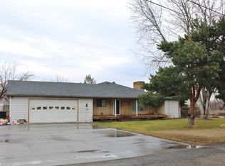 70203 Ridge Rd, West Richland, WA 99353