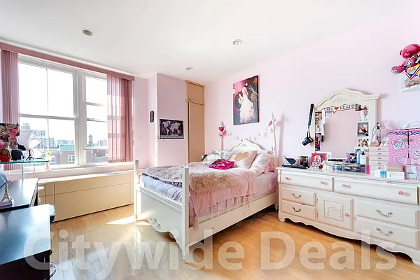 Sold by City Wide Brokerage | media 28