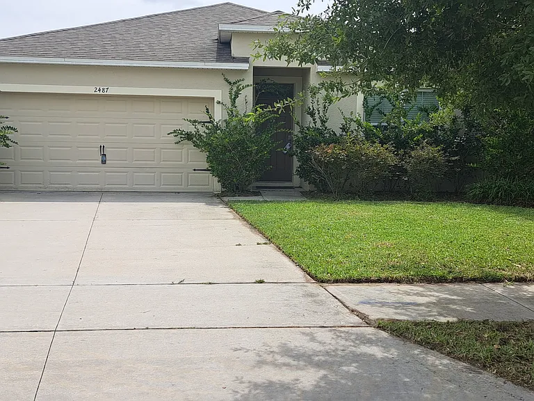 2487 White Lilly Dr — Photo 3