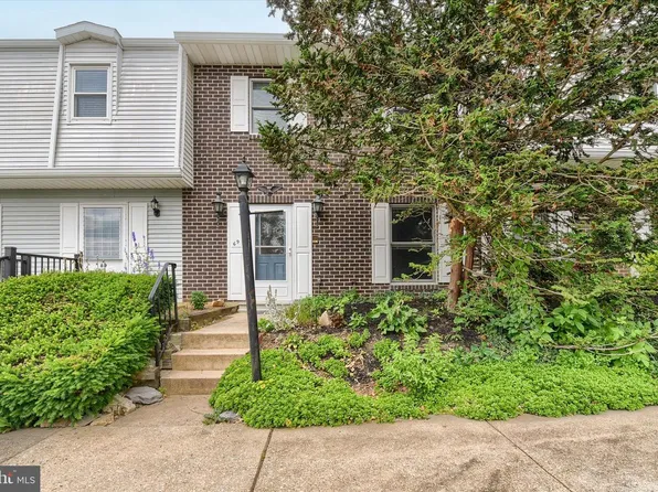69 Drexel Pl, New Cumberland, PA 17070