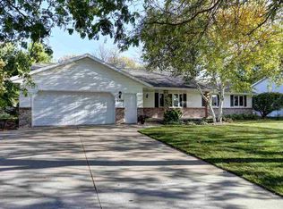 3700 N Shawnee Ave, Appleton, WI 54914