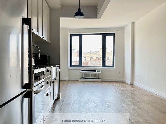 5th image of 409 Eastern Pkwy #200