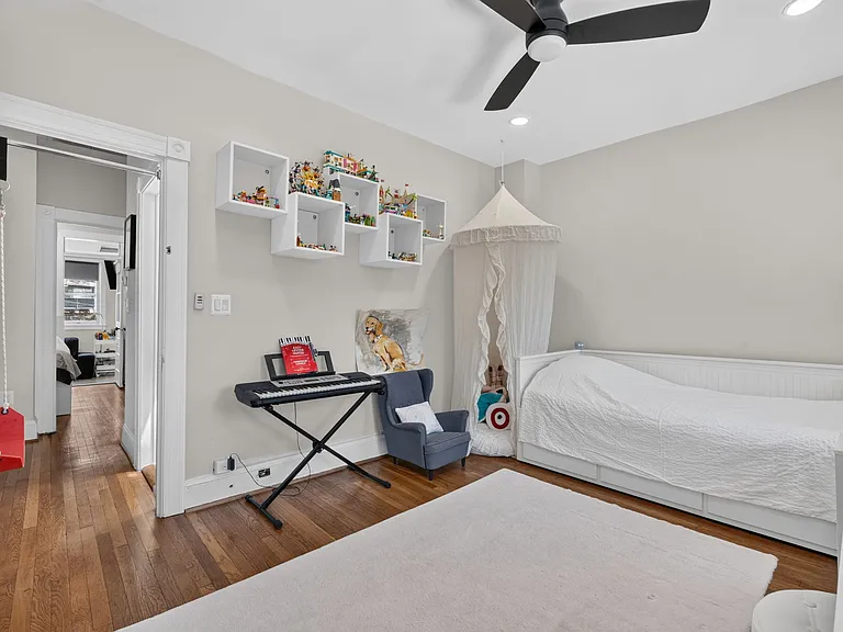 1272 Owen Pl NE — Photo 18